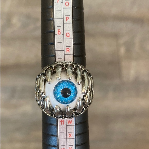 Silver Ring with Blue Eye Design - Picture 8 of 11